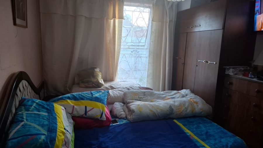 2 Bedroom Property for Sale in Rocklands Western Cape